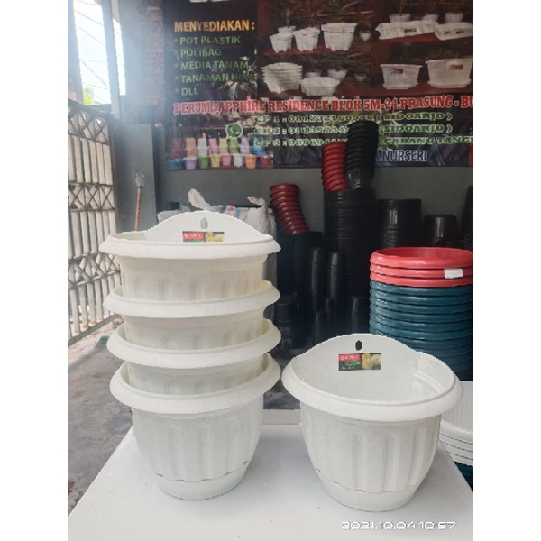 Pot bunga tanaman tempel dinding tembok Lotus no. 6 merk Lion star bahan tebal berkualitas