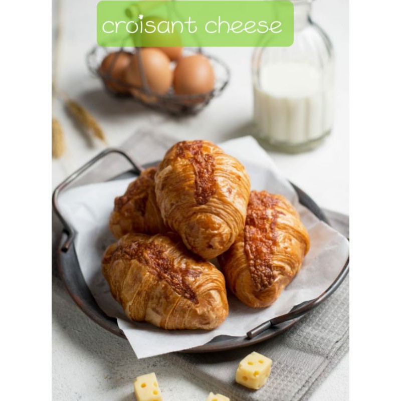

mini cheese croisants