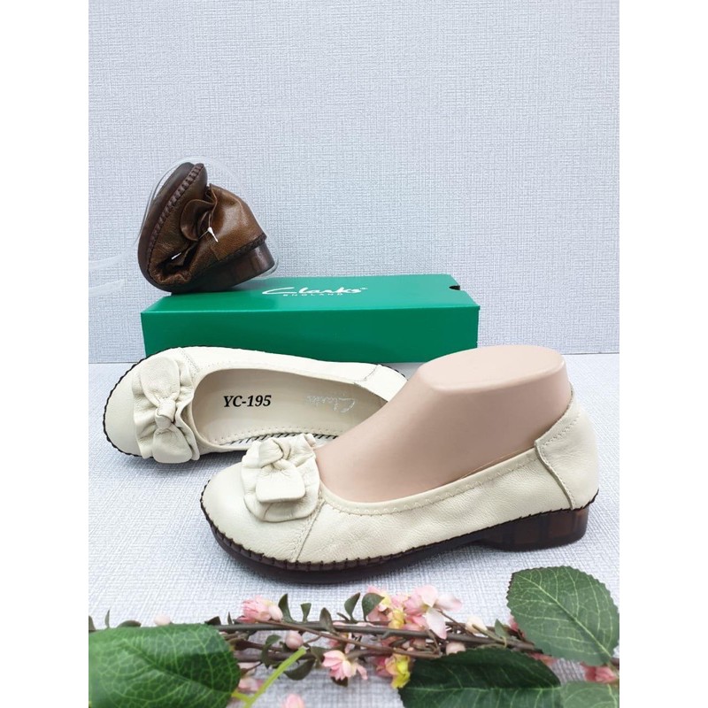 Promo Sepatu Clarks Wanita