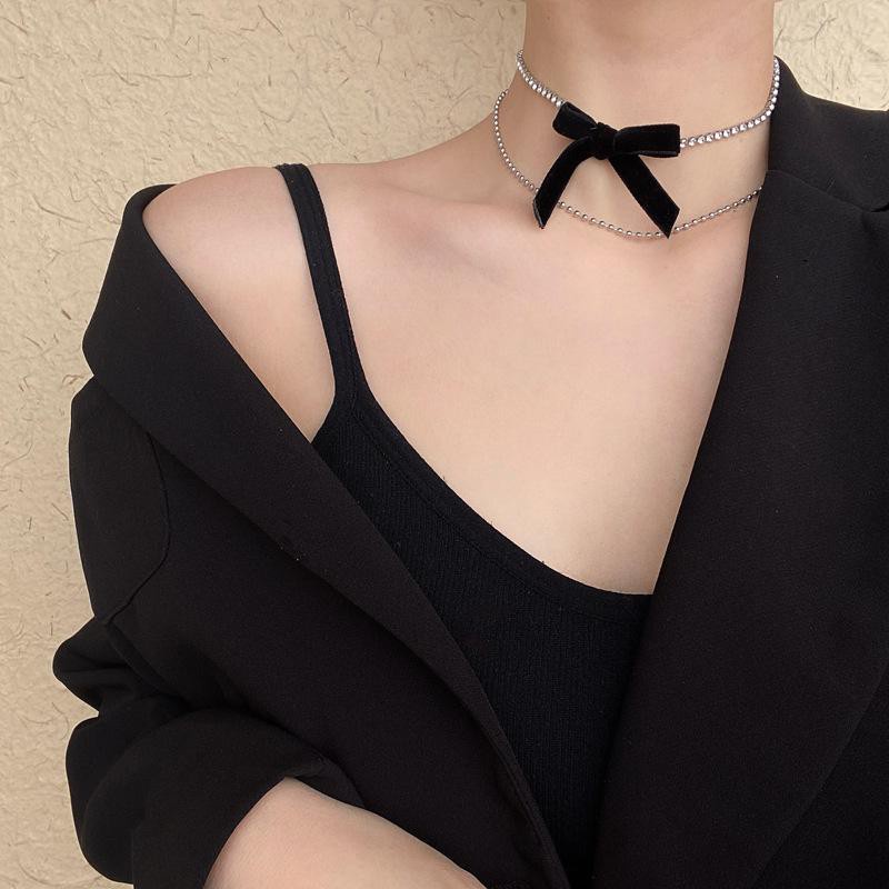 ✅ COD KUMA Kalung Choker Dua Lapis Bahan Velvet Warna Hitam Aksen Pita Berlian Imitasi Untuk Wanita