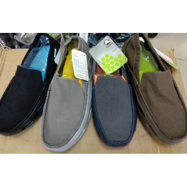 Restock 2020  sepatu Crocs tideline sport canvas cowok pria original
