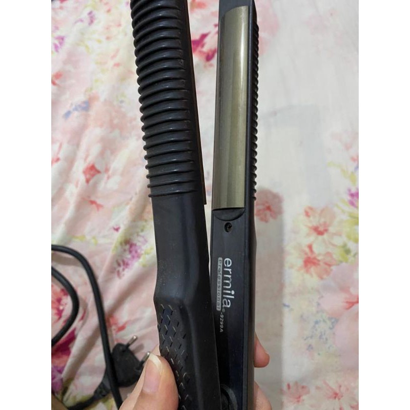 Preloved Catokan Ermila Professional