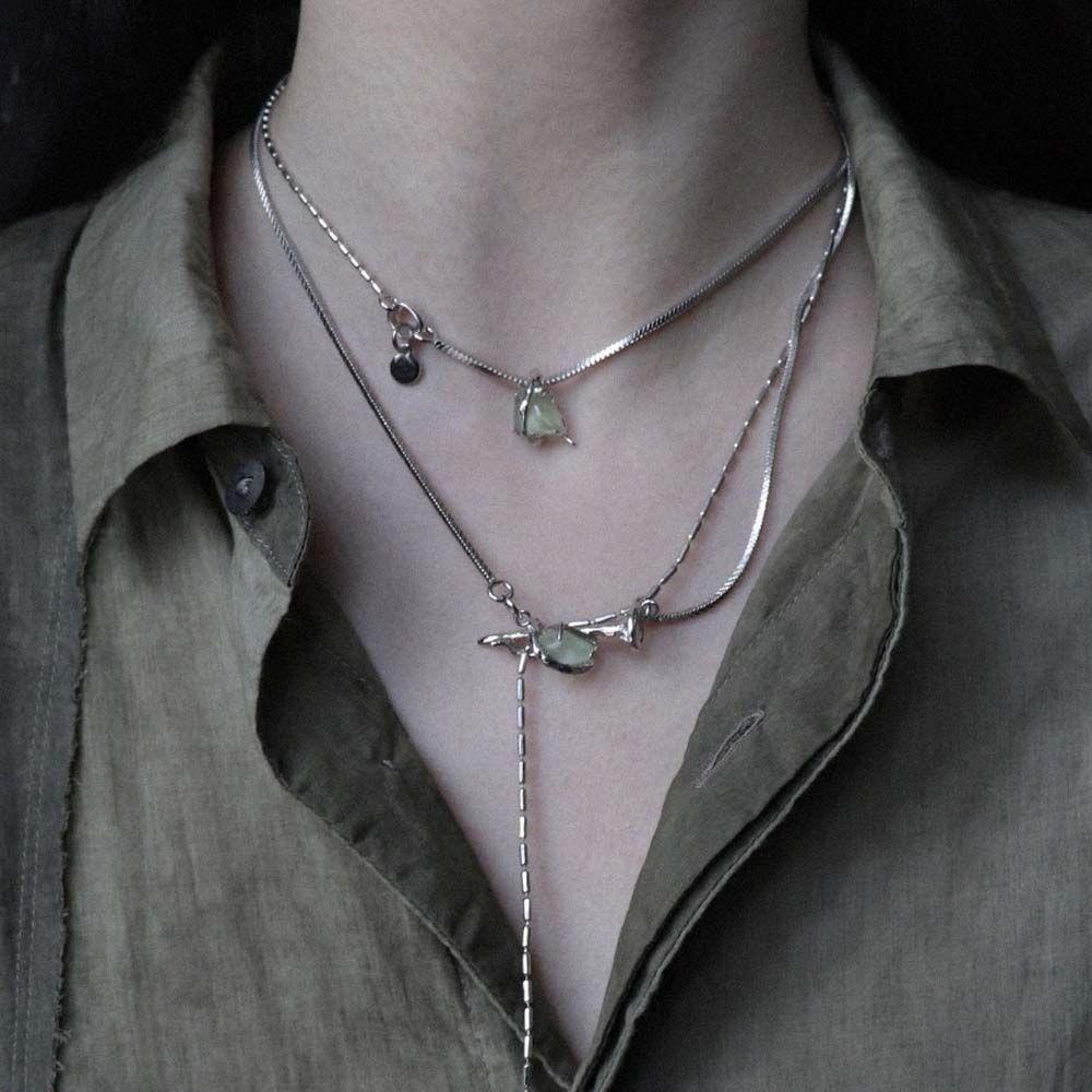 Mxbeauty Wanita Splicing Kalung Elegan Choker Giok Liontin Gaya Etnik Bahan Titanium Steel Tulang Ular Rantai Klavikula Chain