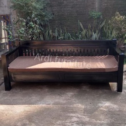 kursi dan matras - kursi kayu jati - bale bale jati - kursi dan busa dudukan - daybed sofa