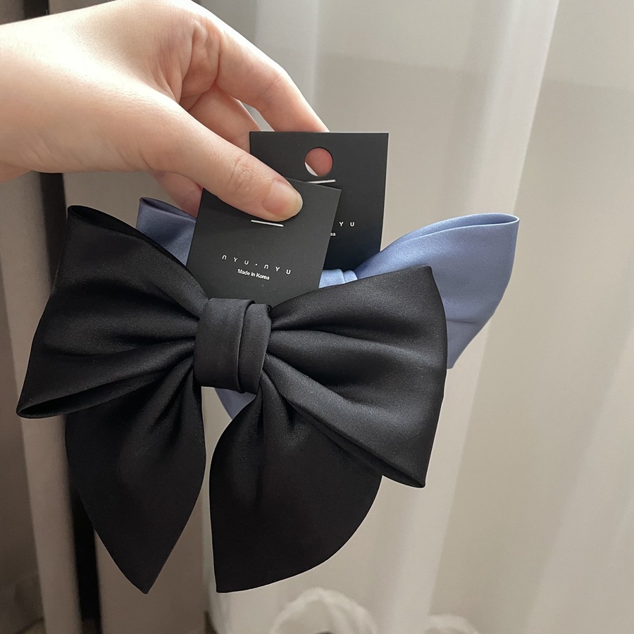 SUPER BIG BOW HAIRCLIP RIBBON HAIR CLIP KLIP JEPIT RAMBUT PITA BESAR JEPITAN FAIRY GIRLY GRENCH RETRO VINTAGE KLIP AKSESORIS SATIN KAIN SILK LEMBUT WARNA SOLID POLOS PASTEL HITAM PUTIH KREN PINK BIRU HIJAU KOREA KOREAN INS TRENDY NICHE