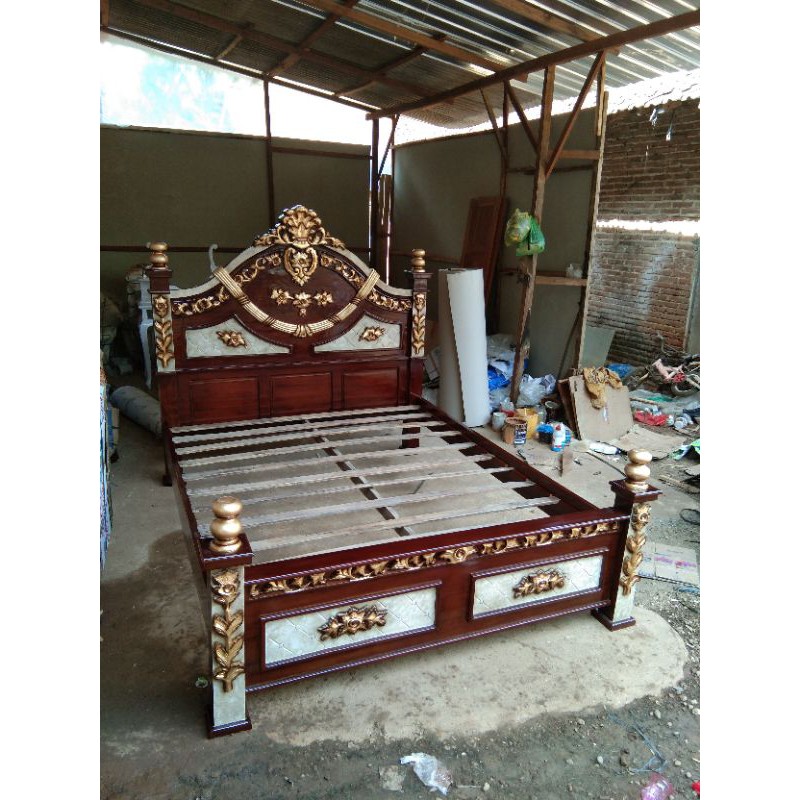 dipan ukir amira/ranjang ukir jepara murah