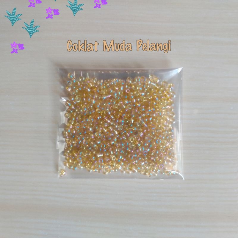 Mote Manik Payet Pasir Pelangi / AB Ukuran 11/0 - 2MM ( 10 Gram )