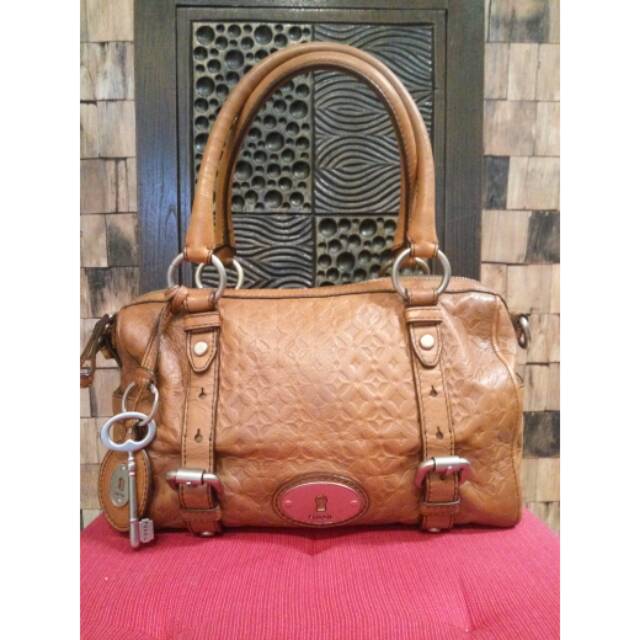 **SOLD** Fossil Maddox embossed satchel