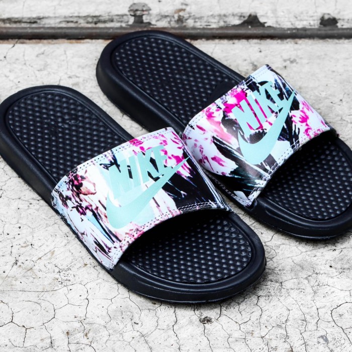 Sendal / Sandal Slide NIKE BENASSI SCRIPT TOSCA FLOWERS Original 100%