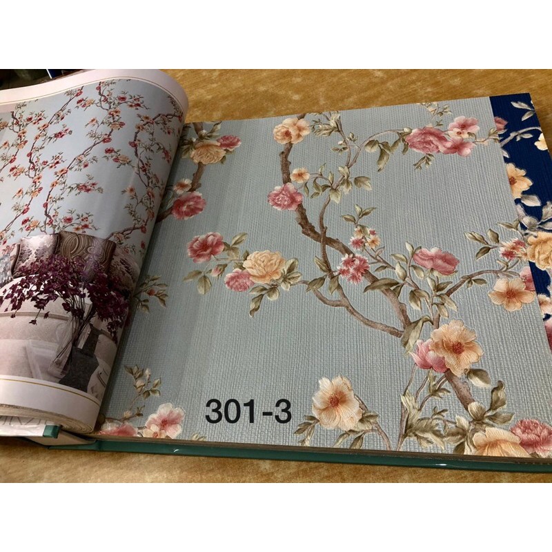 Wallpaper Dinding Motif Bunga Kecil Minimalis