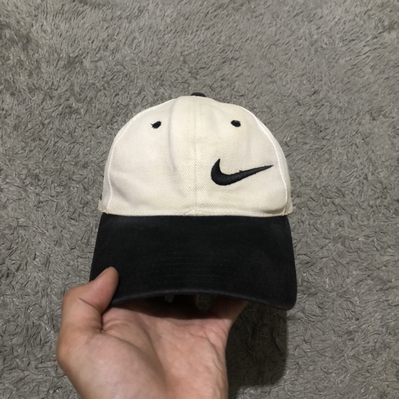 Topi Nike Vintage 90s