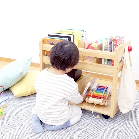 Yamatoya Buono Amice Children Book Wagon with Wheels Rak Buku Anak