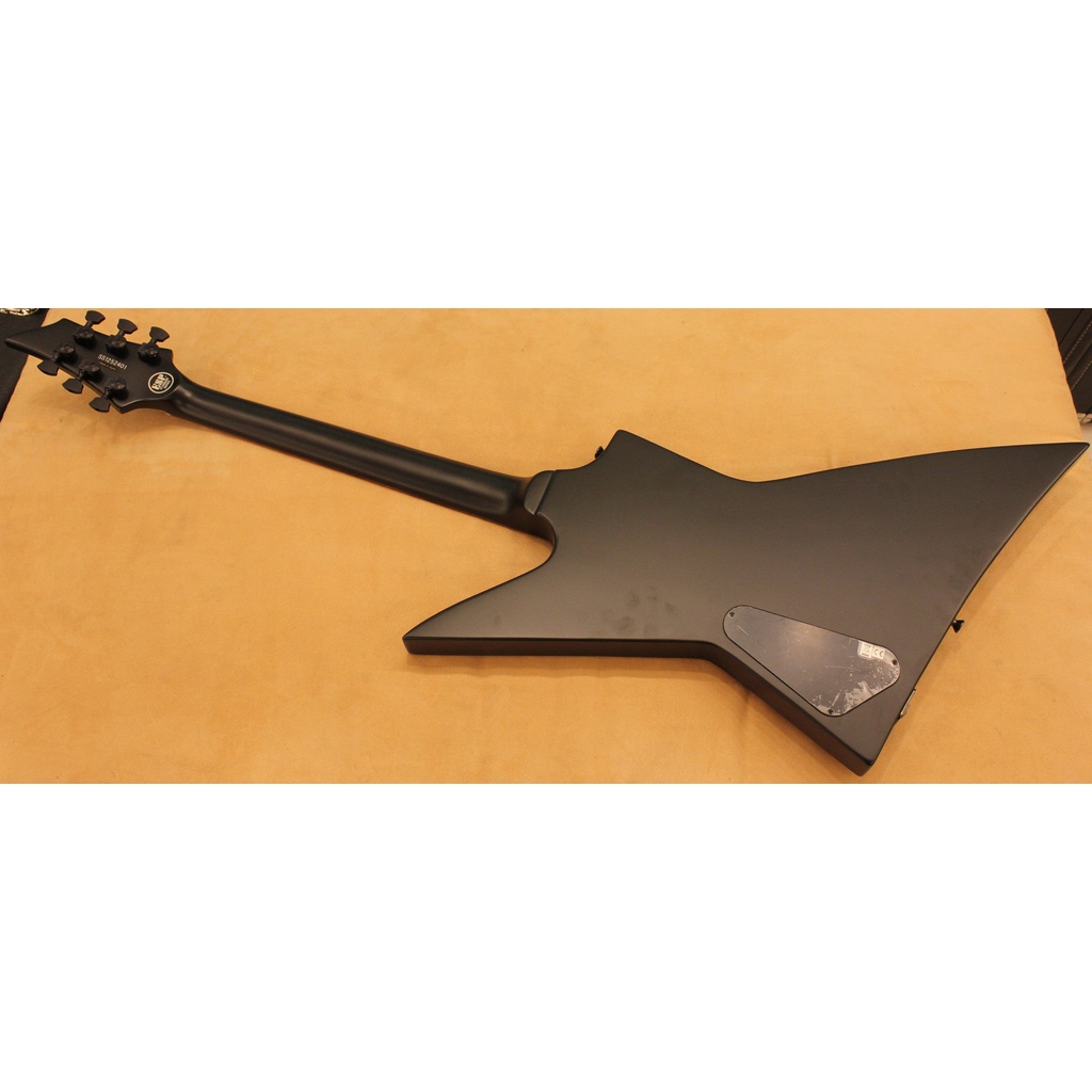 ESP FX-STD BKS sn SS1252401