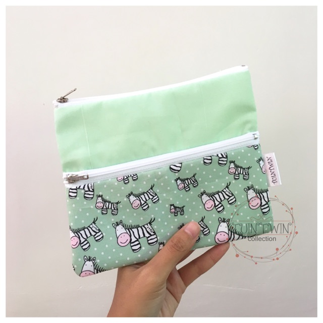 

Pencilcase Saku Tosca - Zebra Tempat Pensil Saku Resleting