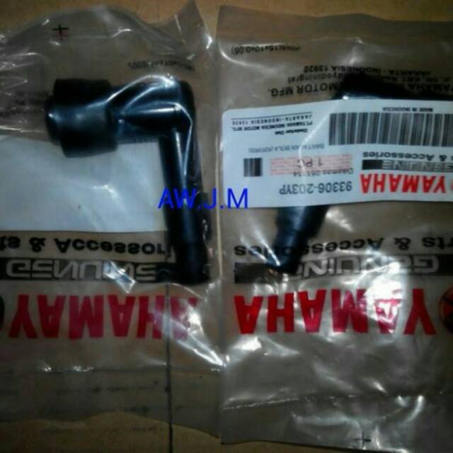 Tutup busi / cangklong busi yamaha jupiter