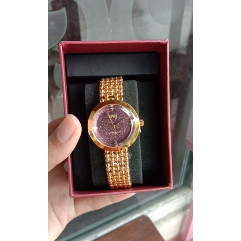 jam leah gold sophie