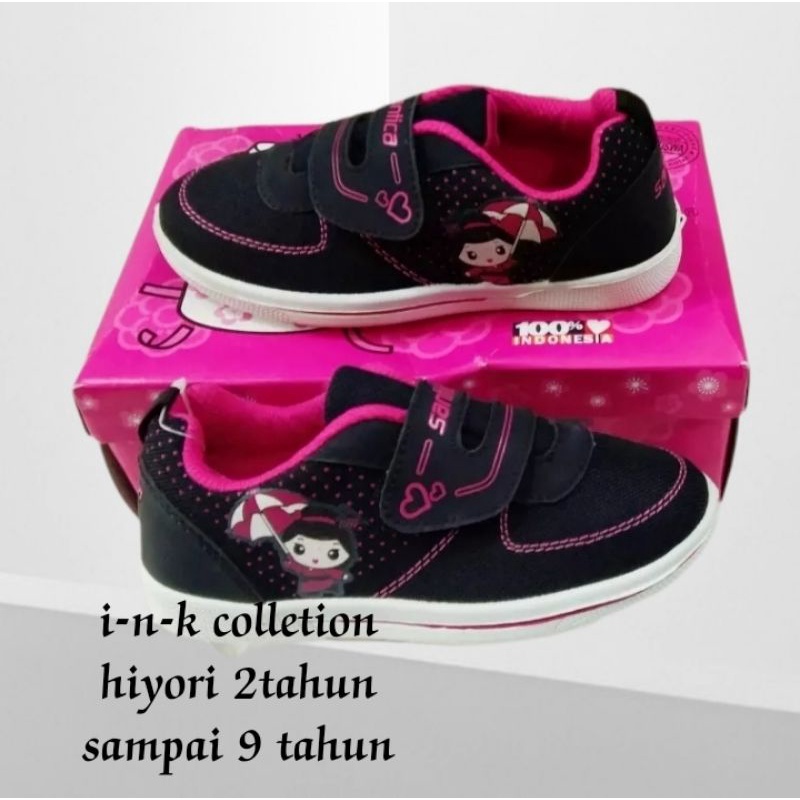 sepatu sekolah anak perempuan cantik santica original yuriko Namira hitam fuxia TKSD