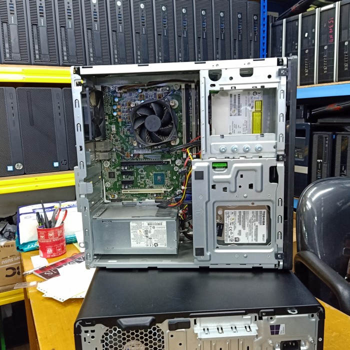 PC HP ELITEDESK 800 G3 I7 GEN6 RAM 16GB SSD 240 HDD 500GB MANTAP