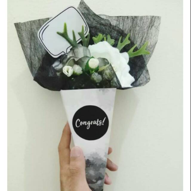 HandBouquet Artificial / Bunga Bouquet / Bunga Wisuda / Bunga Artificial
