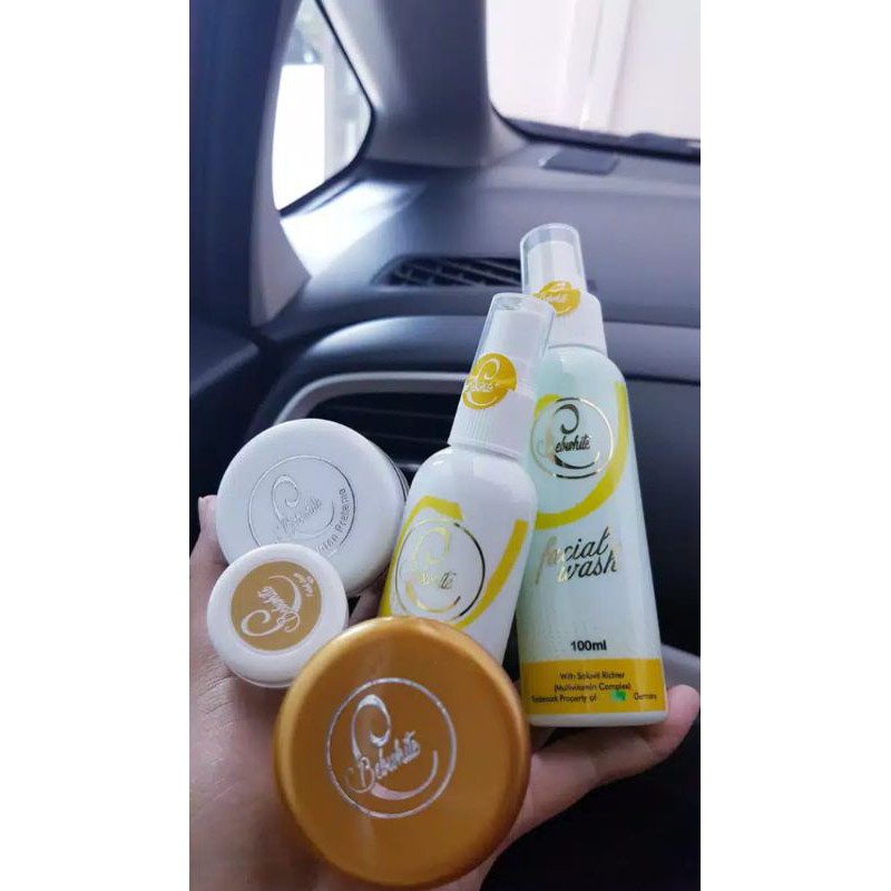 BEBWHITE C ACNE / JERAWAT / BBC CREAM JERAWAT