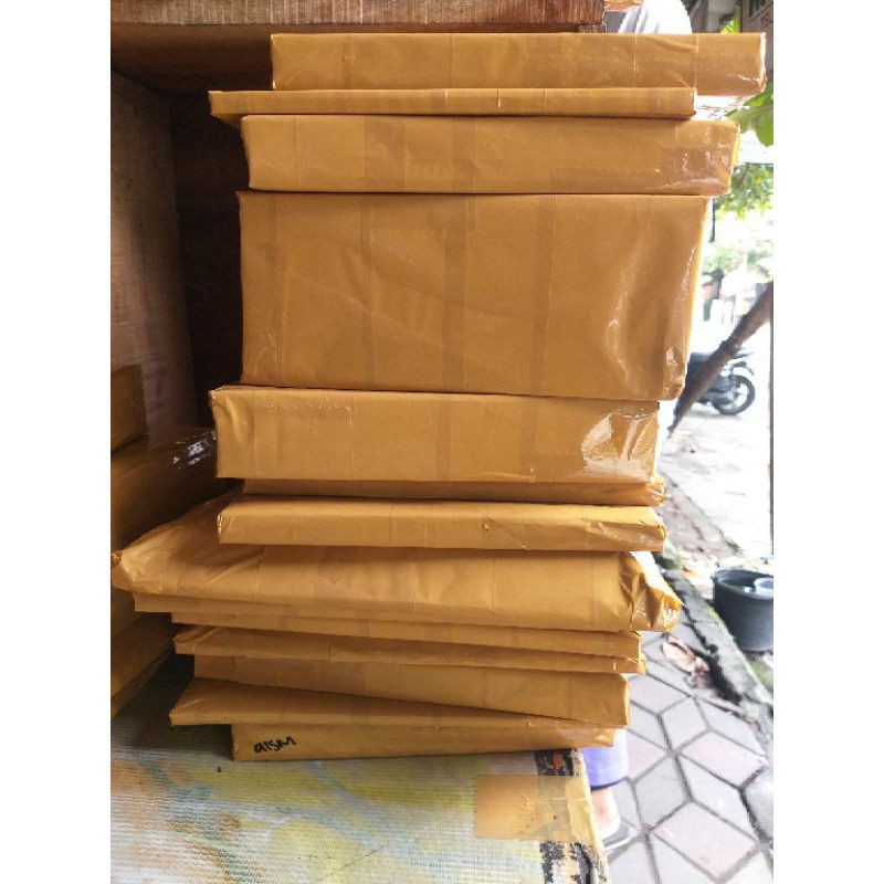 

packing kardus+segel plastik sring untuk pembelian produk
