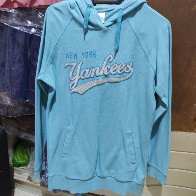 Preloved Sweater Hoodie Tunik Yankees MLB Original Second