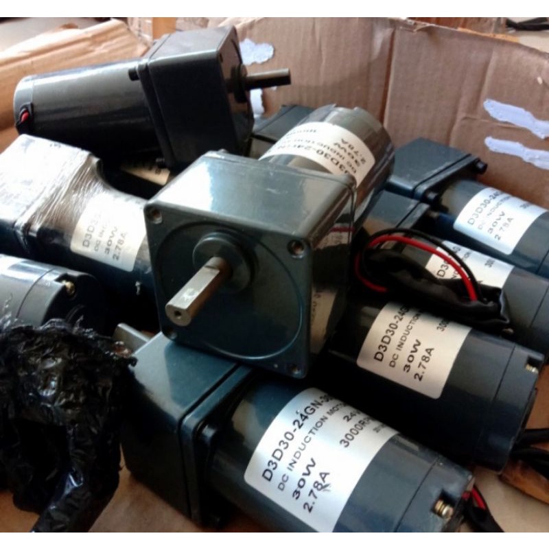 dinamo DC Gearbox 24V 150Rpm 30W