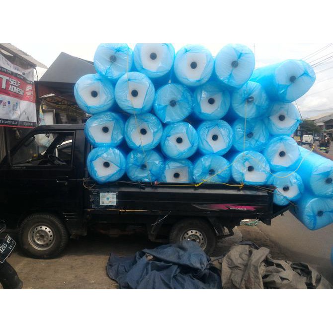 

Bubble Wrap / Plastik Gelembung Harga Pabrik - Bening Biru Ful The.Sassy