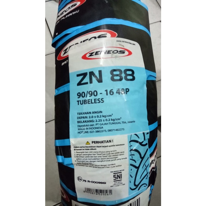 Ban ZENEOS 90/90-16 ZN 88 TUBELESS NOUVO, SKYWAVE