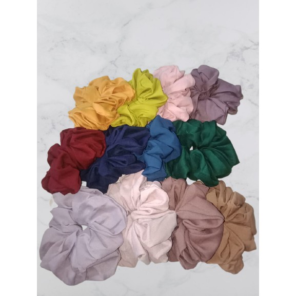Ikat rambut besar/ scrunchie hijab