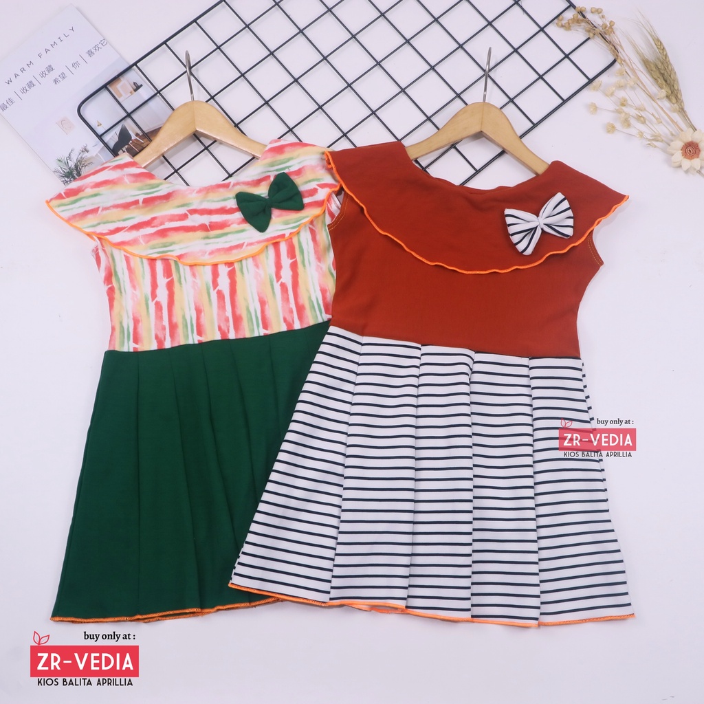 Dress Evelin uk 3-4 Tahun / Baju Anak Perempuan Atasan Model Dres Cewek Gaun Pesta Motif Polos Bunga