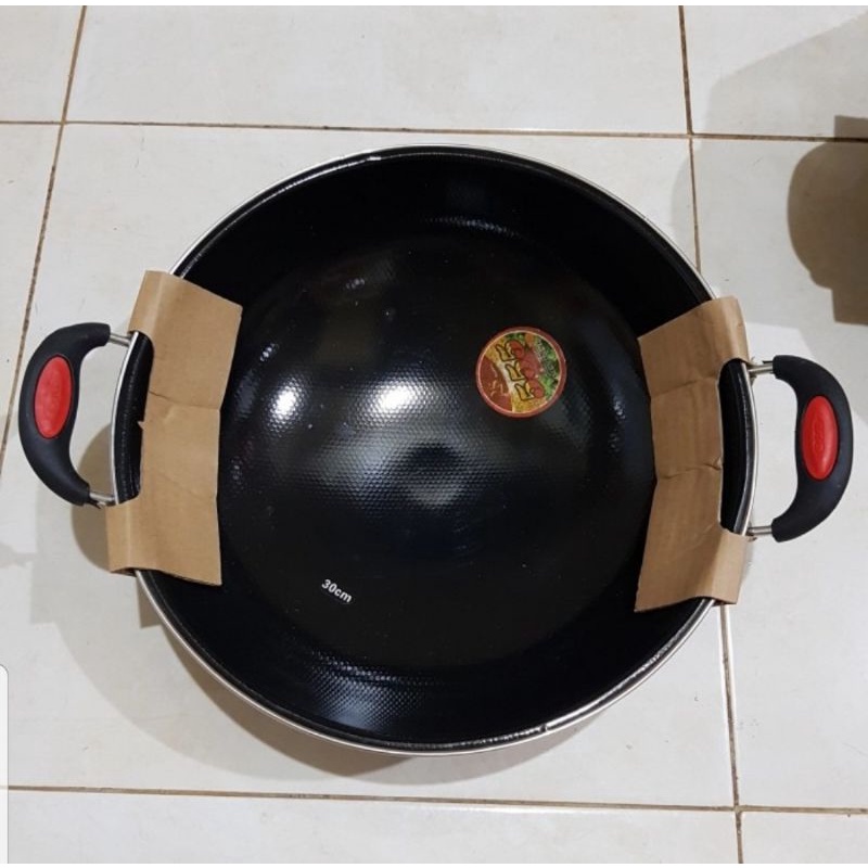 Wajan Penggorengan Kuali Hitam 30cm Anti lengket