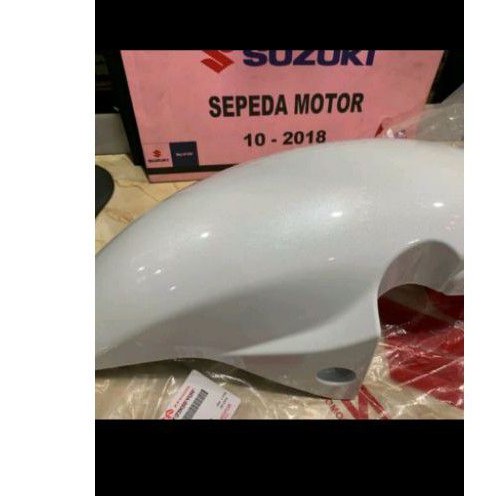 SLEBOR SPAKBOR SELEBOR SUZUKI GSX R GSX S 150 WARNA PUTIH ORI SGP