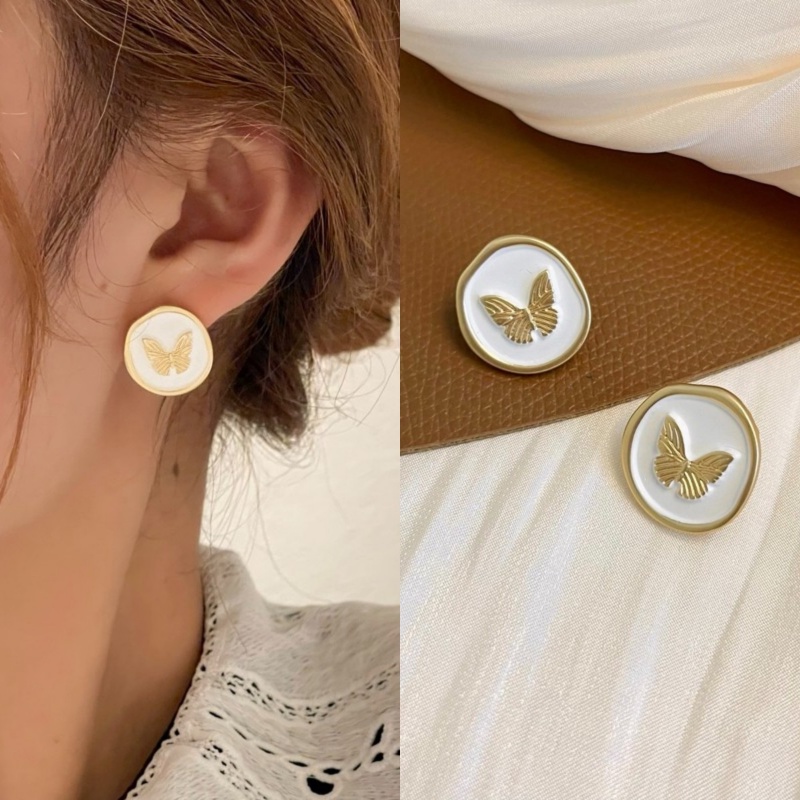 Anting Stud Desain Bunga Tulip Aksen Mutiara Untuk Wanita