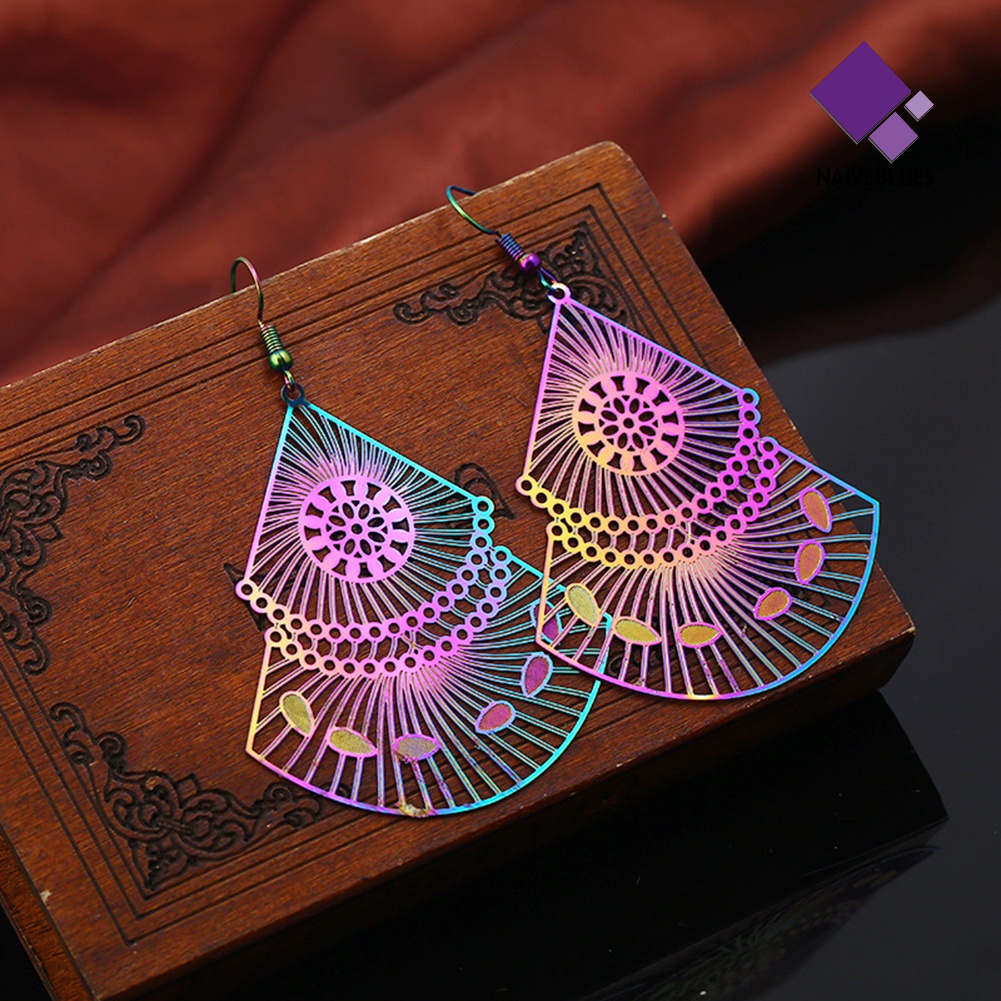 Anting Kait Model Hollow Out Multicolor Untuk Wanita