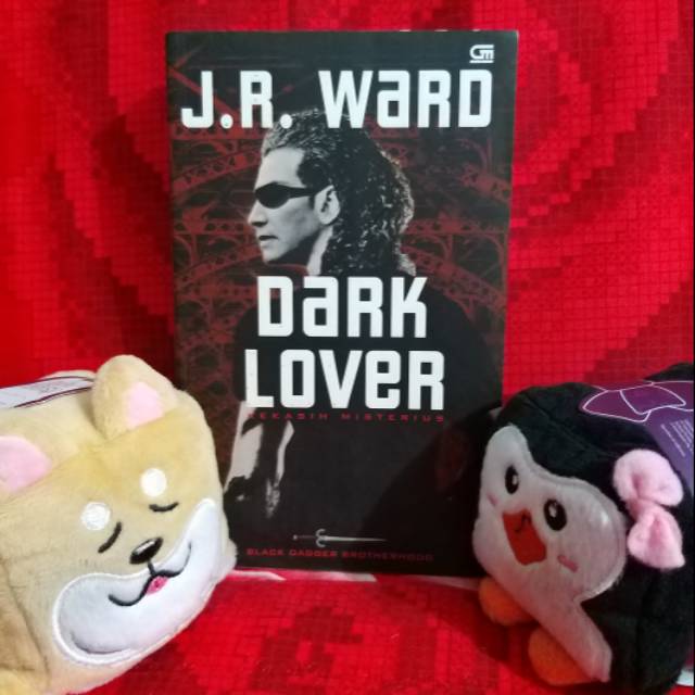 J R Ward - Dark Lover