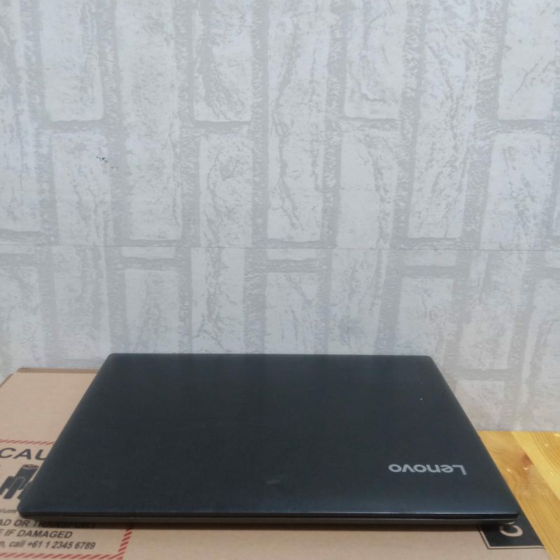 Laptop Lenovo ideapad 330, Amd A4-9125, Gen 7Th, Radeon R3 Graphics, Ram 4 Gb / 500Gb, Seri Baru bosy slim