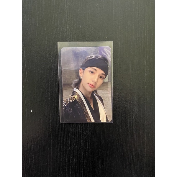 pc / photocard hyunjin hanbok noeasy booked by fio