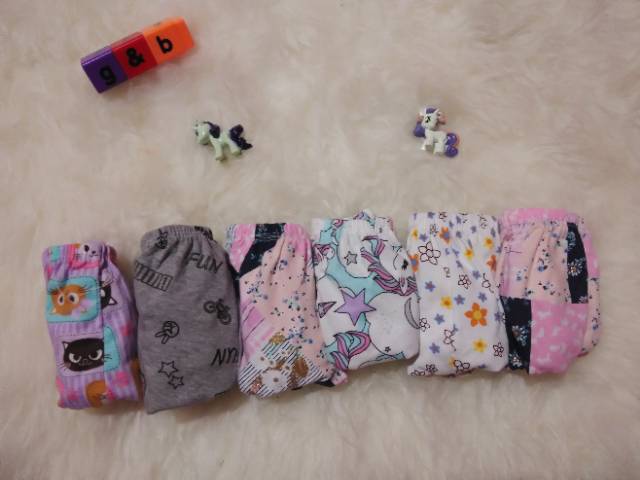 Celana dalam anak perempuan motif campur isi 6pcs