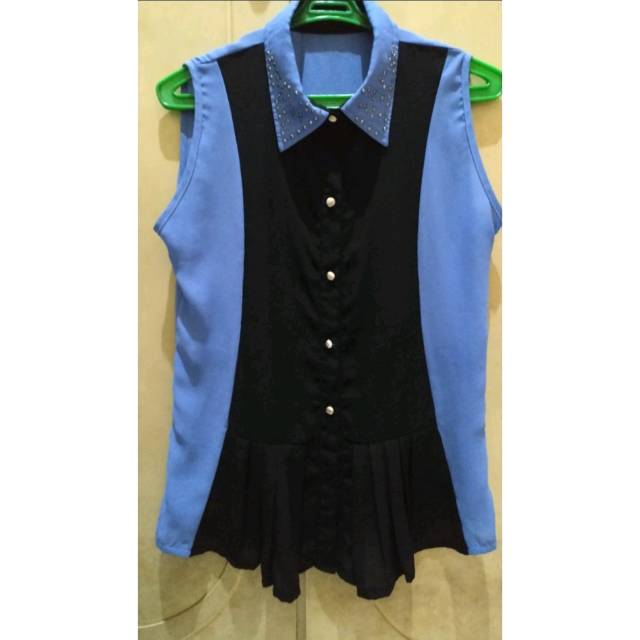 Sleeeveless Biru-Hitam