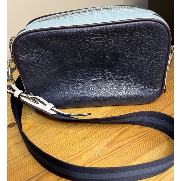 Preloved tas sling coach
