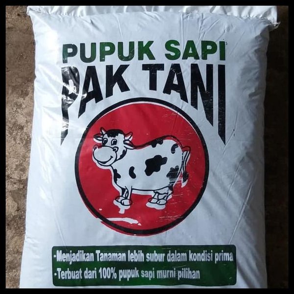 PUPUK SAPI PAK TANI KARUNG PUPUK KANDANG PAK TANI SAPI PUPUK TANAMAN HIAS / BUAH / BUNGA / BIBIT