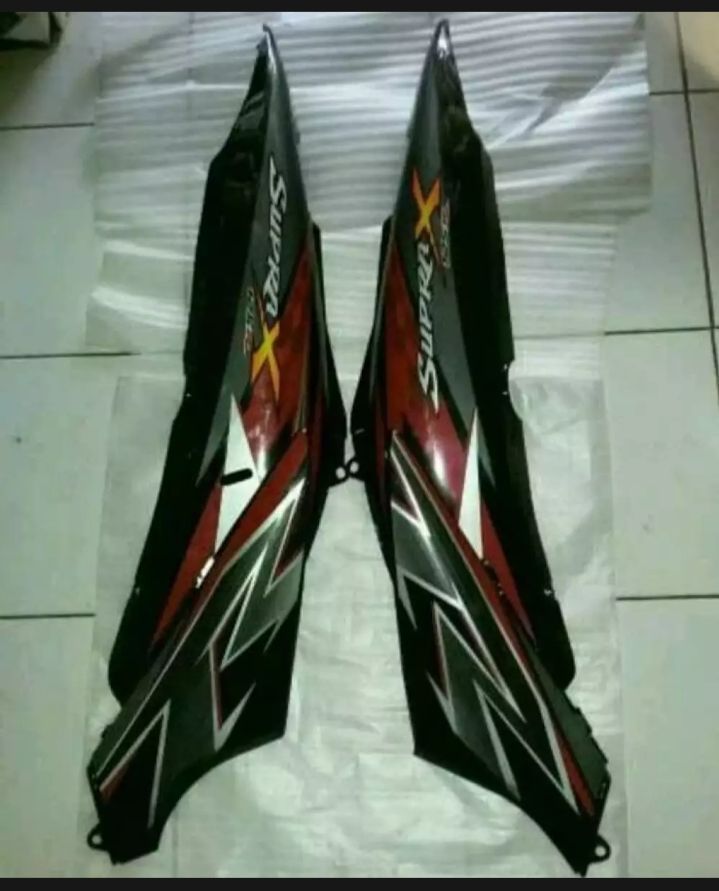 cover body belakang supra x 125/ bodi belakang supra x 125