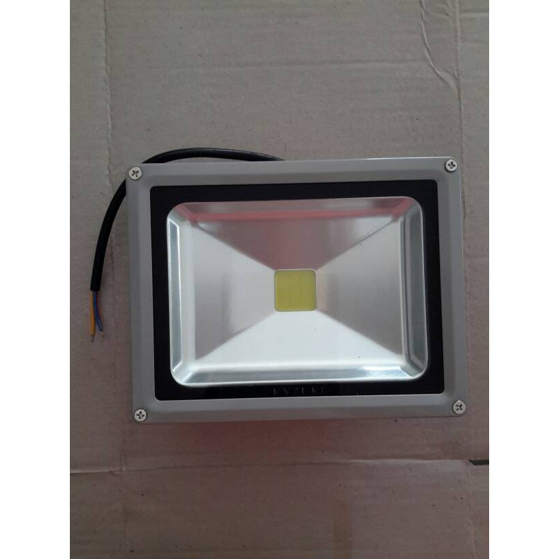 lampu outdoor LED light untuk taman 20 watt merk kyzuku