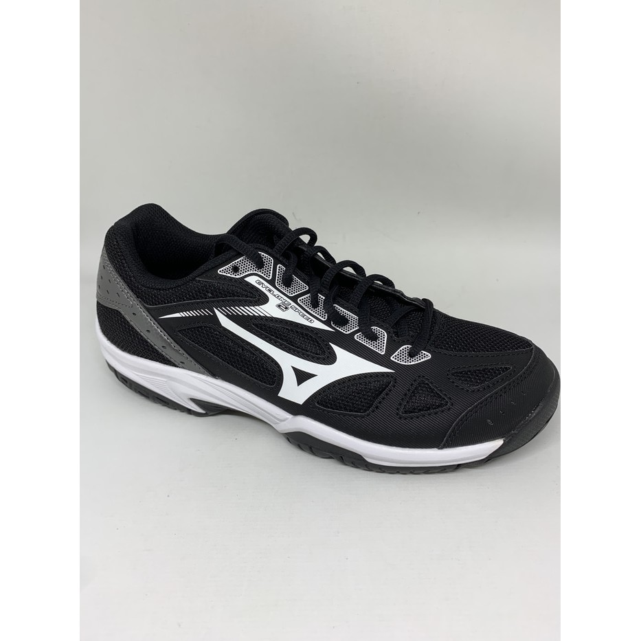 Sepatu volley mizuno Cyclone Speed 2 black white