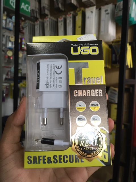 CHARGER UGO 2.0A  / FAST CHARGER 3 OUTPUT