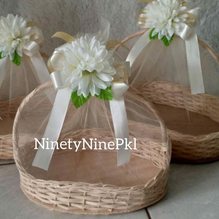 

Big Sale BOX Hantaran Seserahan / Keranjang Ombak Putih Tile Isi 3 pcs ,.