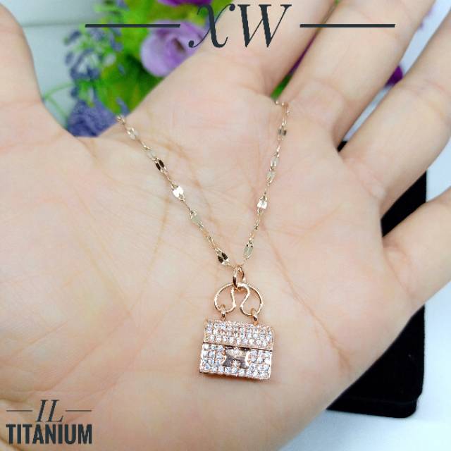 Kalung Titanium Nikita 01