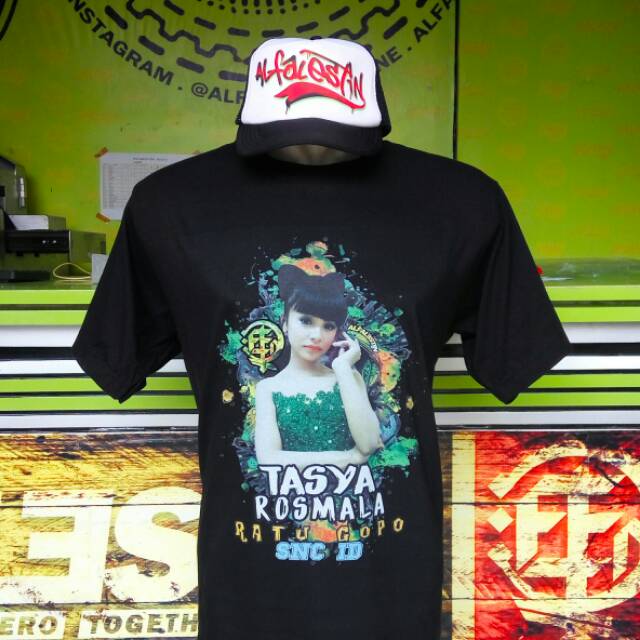 Kaos SNC-Tasya Rosmala 15