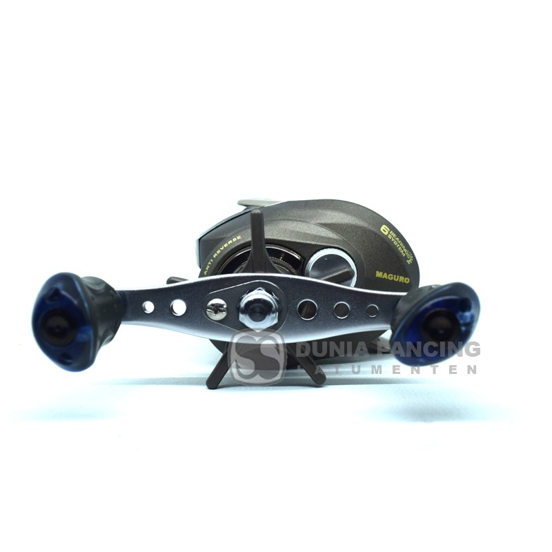 Reel Baitcasting Maguro Escuro